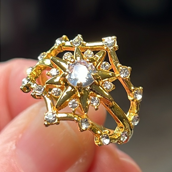 None Jewelry - Celestial starburst gold plated sparkly rhinestone ring